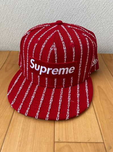 Supreme Text Stripe New Era® "Red"
