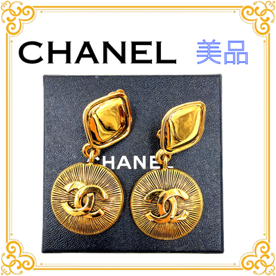 ■美品■ CHANEL シャネル ココマーク ひし形 ラウンド スイング イヤリング ゴールド 耳飾り ヴィンテージ CC ダブルC レディース