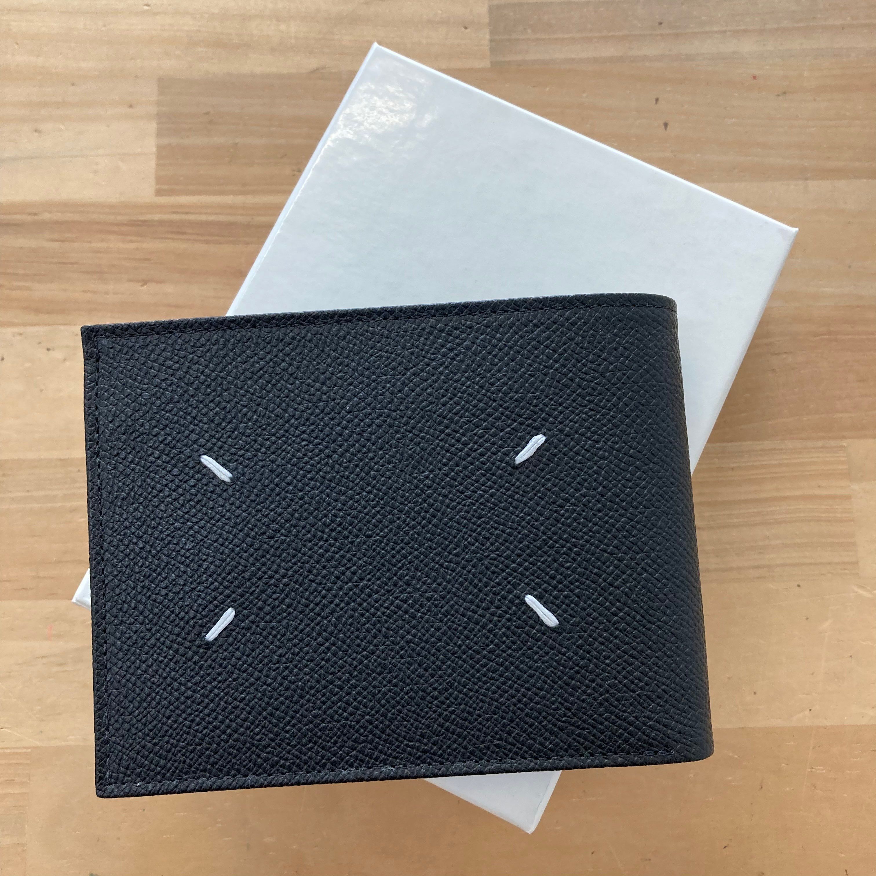 Maison Margiela 4-Stitchees Bi-Fold Wallet "Black"