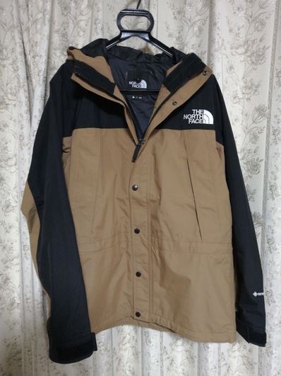 The North Face Mountain Light Jacket "Utility Brown(UB)"