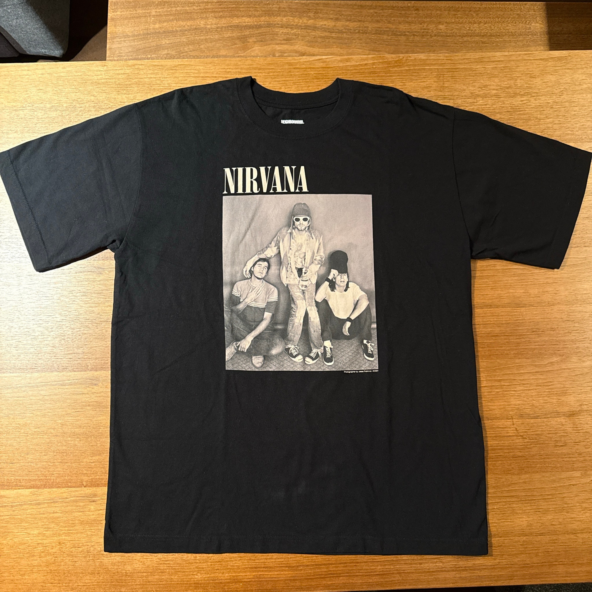 NEIGHBORHOOD x NIRVANA x Jesse Frohman . Tee SS "Black"