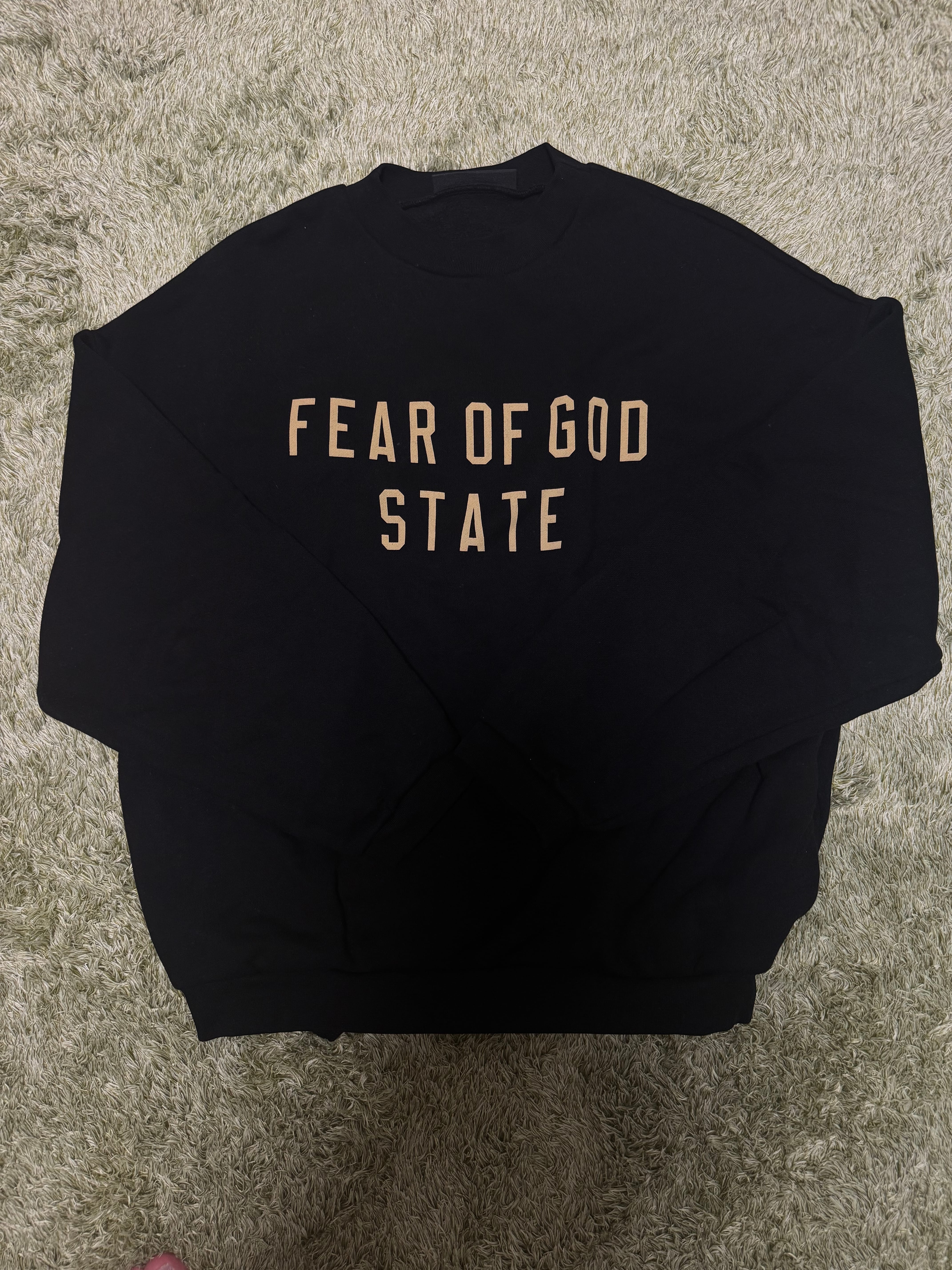 FEAR OF GOD ESSENTIALS Fleece Crewneck "Black"