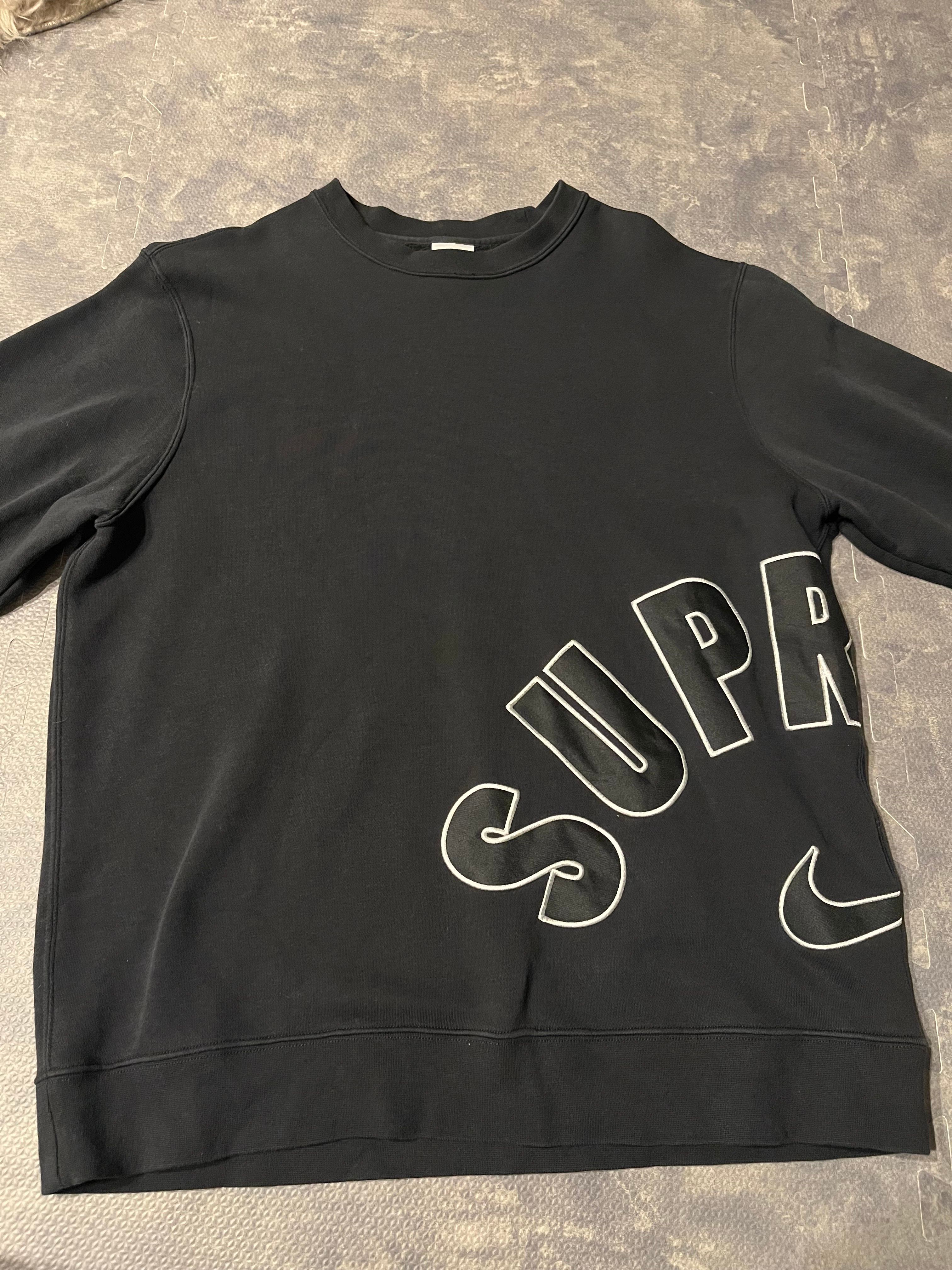 Supreme / Nike Arc Crewneck "Black"
