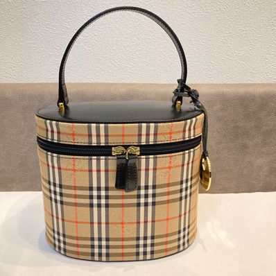 BURBERRY Nova Check Vanity Bag With Burberry's Charm "Beige"