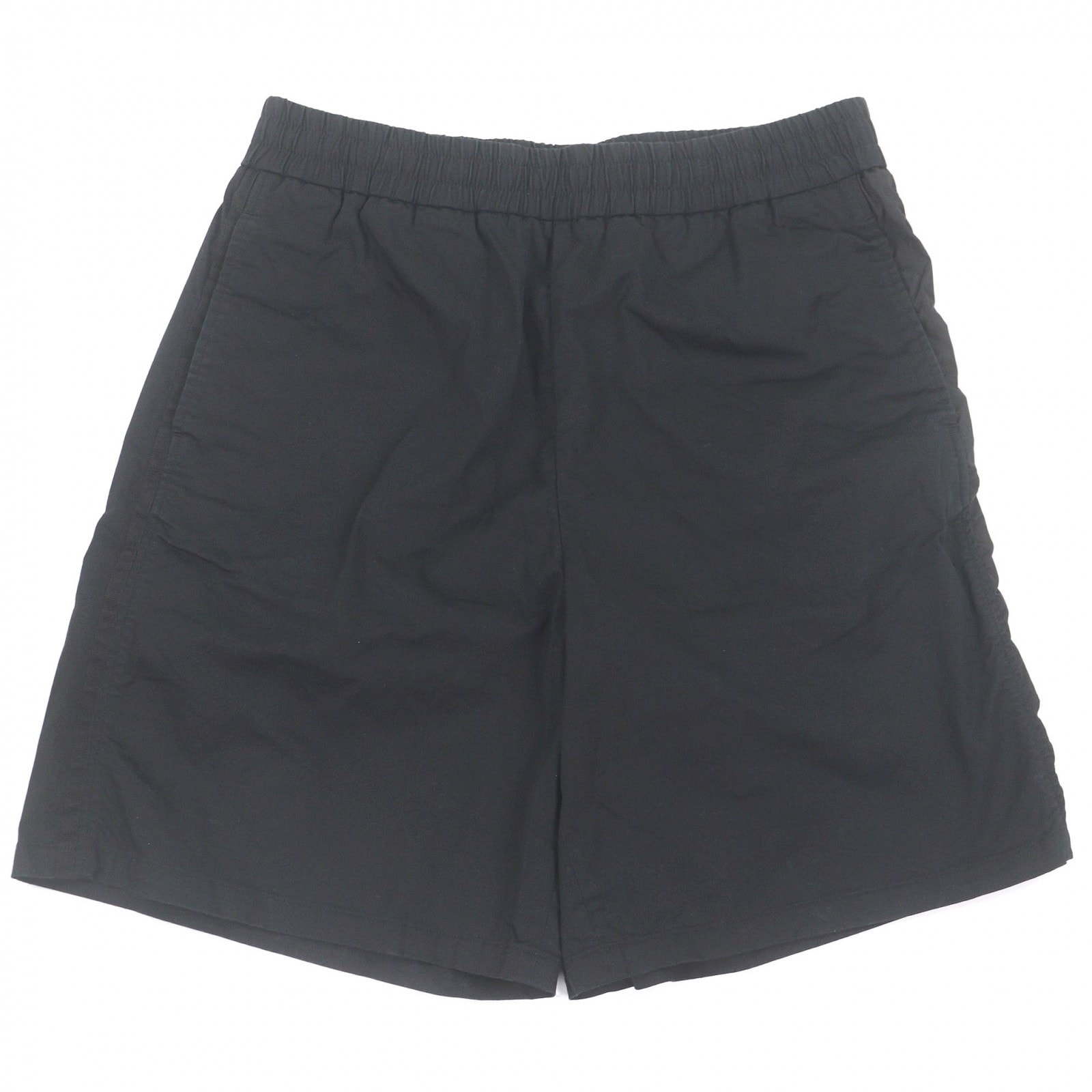 美品 モンクレール ショートパンツ PANTALONE BERMUDA ブラック