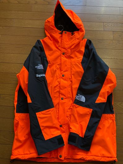 Supreme x The North Face Mountain Light Jacket "Power Orange"