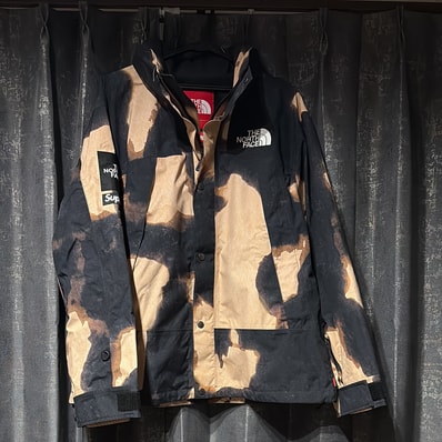 Supreme x The North Face Bleached Denim Print Mountain Jacket "Black"