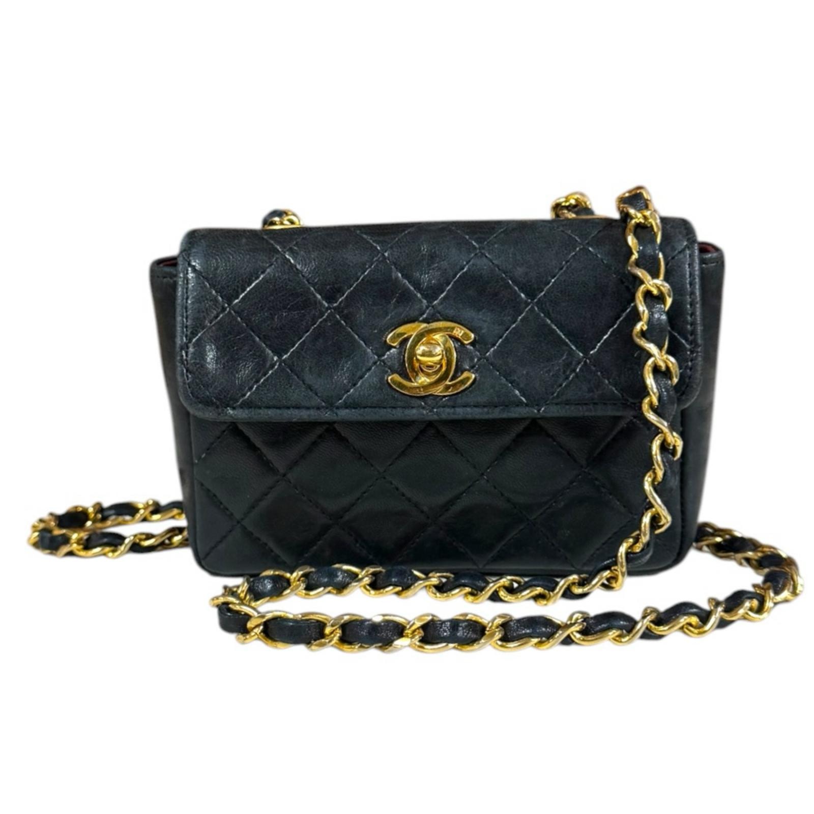 シャネル ミニマトラッセ ショルダーバッグ ラムスキン ブラック レディース CHANEL  中古