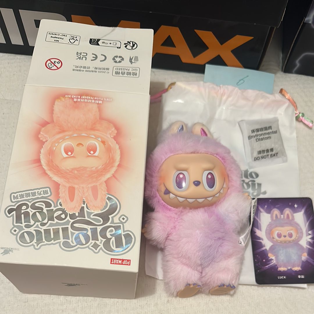 POP MART THE MONSTERS (LABUBU) Big into Energy Series Plush Pendant LUCK