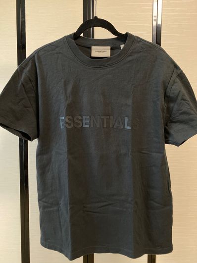 FEAR OF GOD ESSENTIALS 3D Silicon Applique Boxy T-Shirt "Black"