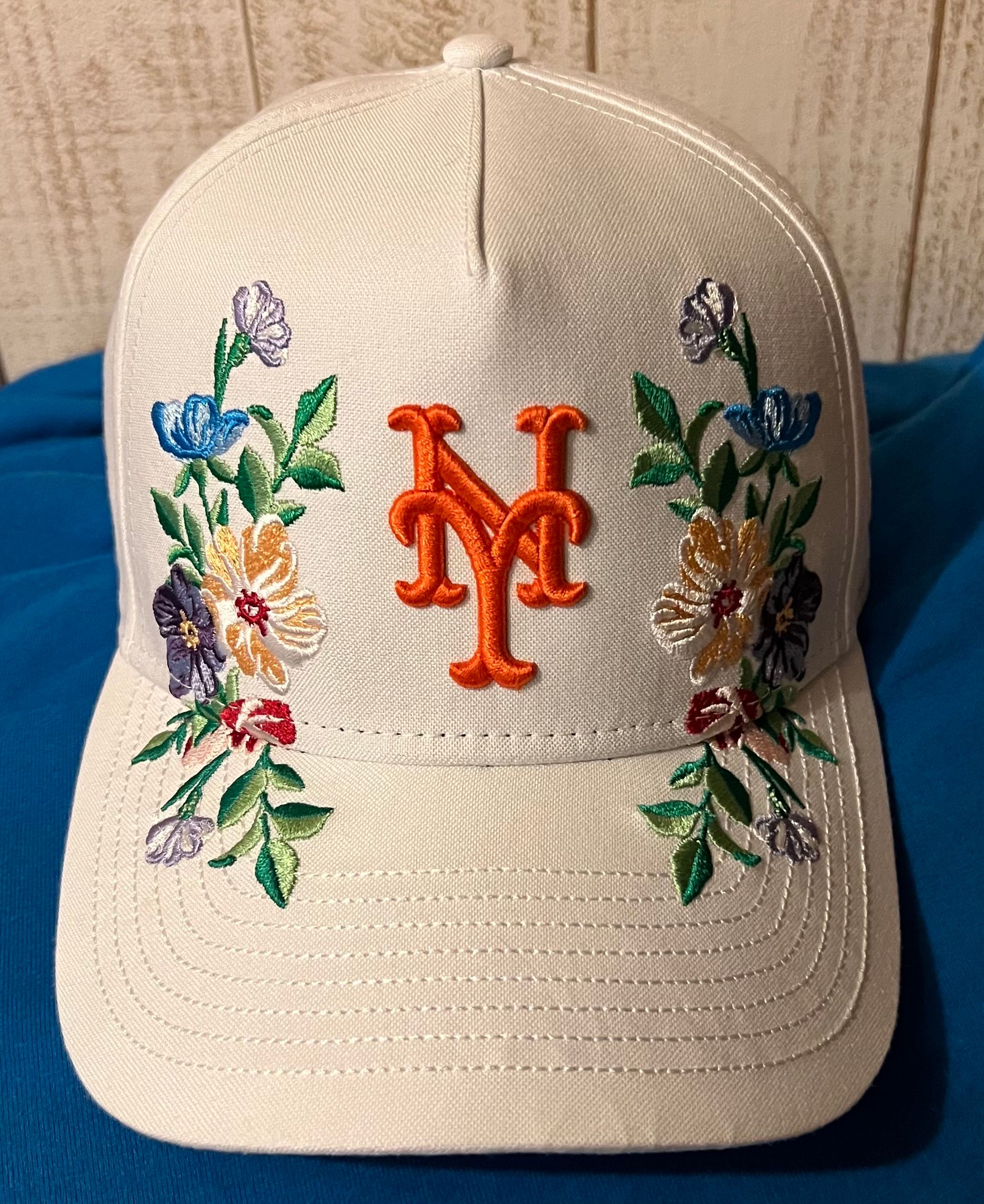 Kith x New Era x Mets Floral Oxford Pinch Crown "Sandrift"