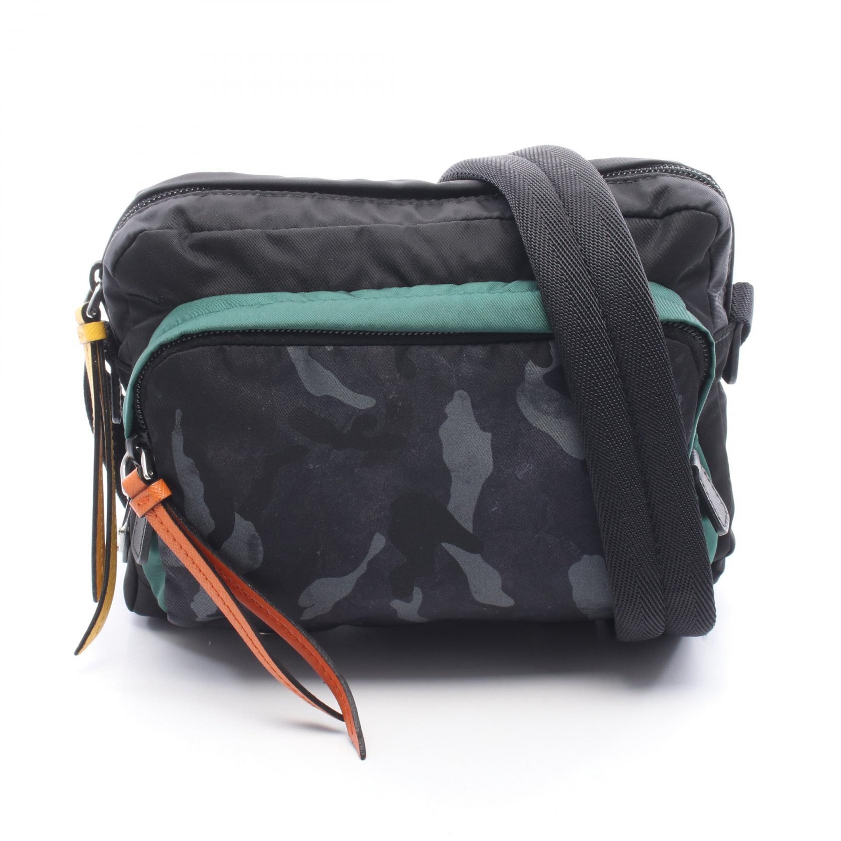 プラダ PRADA カモフラージュ ショルダーバッグ バッグ ナイロン レザー メンズ ブラック系 / グリーン系 / マルチカラー 【中古】