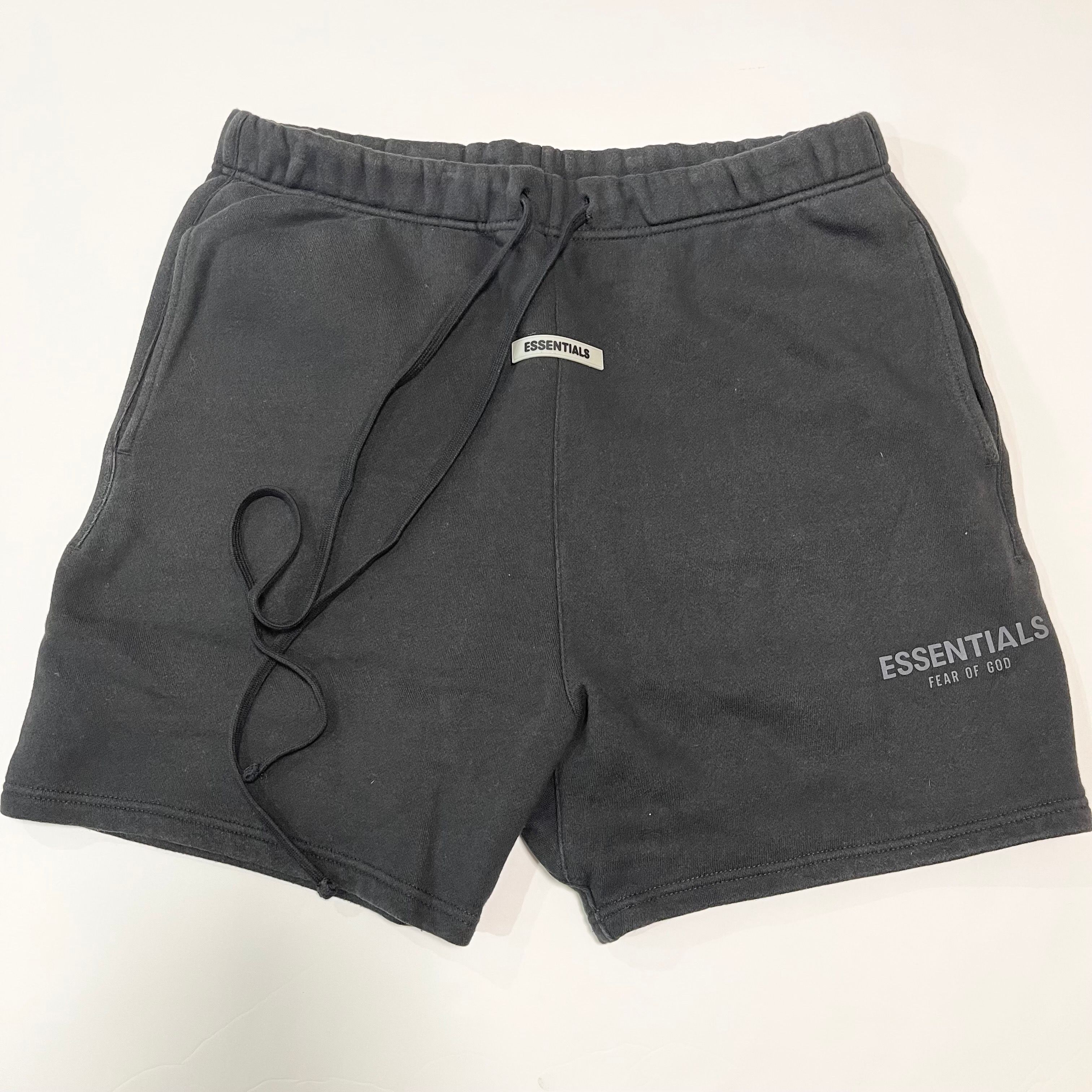 FEAR OF GOD ESSENTIALS Sweat Shorts "Black"