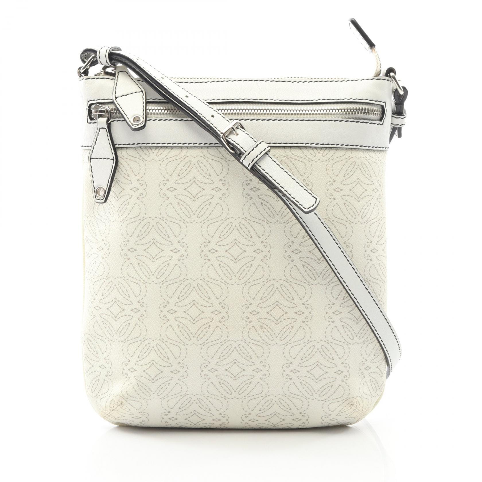 ロエベ LOEWE アナグラム ショルダーバッグ バッグ PVCコーティングキャンバス レザー レディース ホワイト系 【中古】