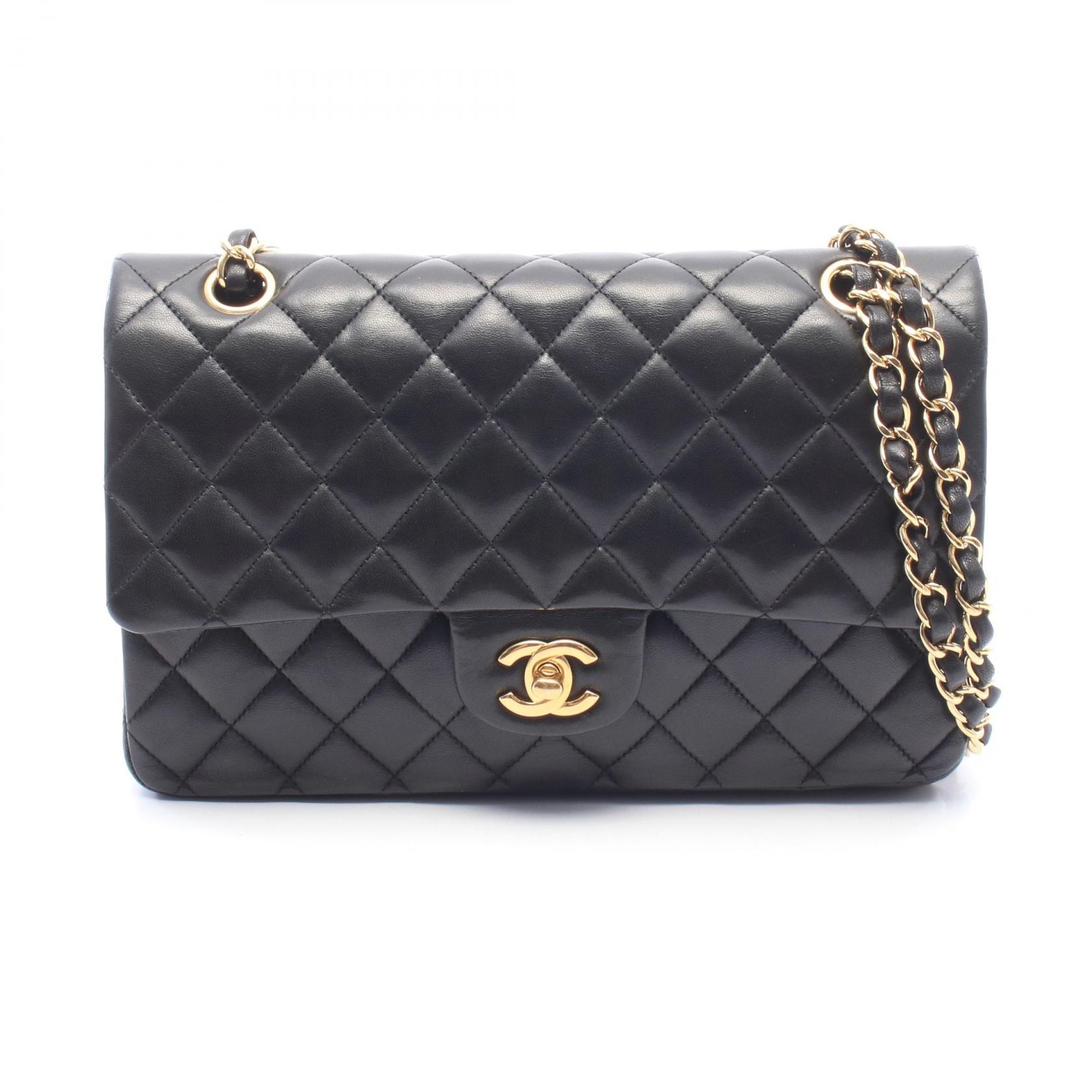 シャネル CHANEL マトラッセ Wフラップ ショルダーバッグ バッグ ラムスキン(羊革) レディース ブラック系 【中古】