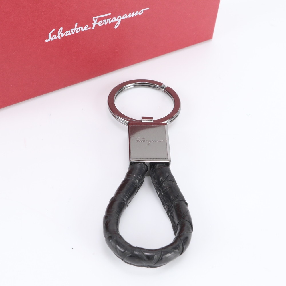 ■美品 サルヴァトーレフェラガモ ストラップキーリング レザー