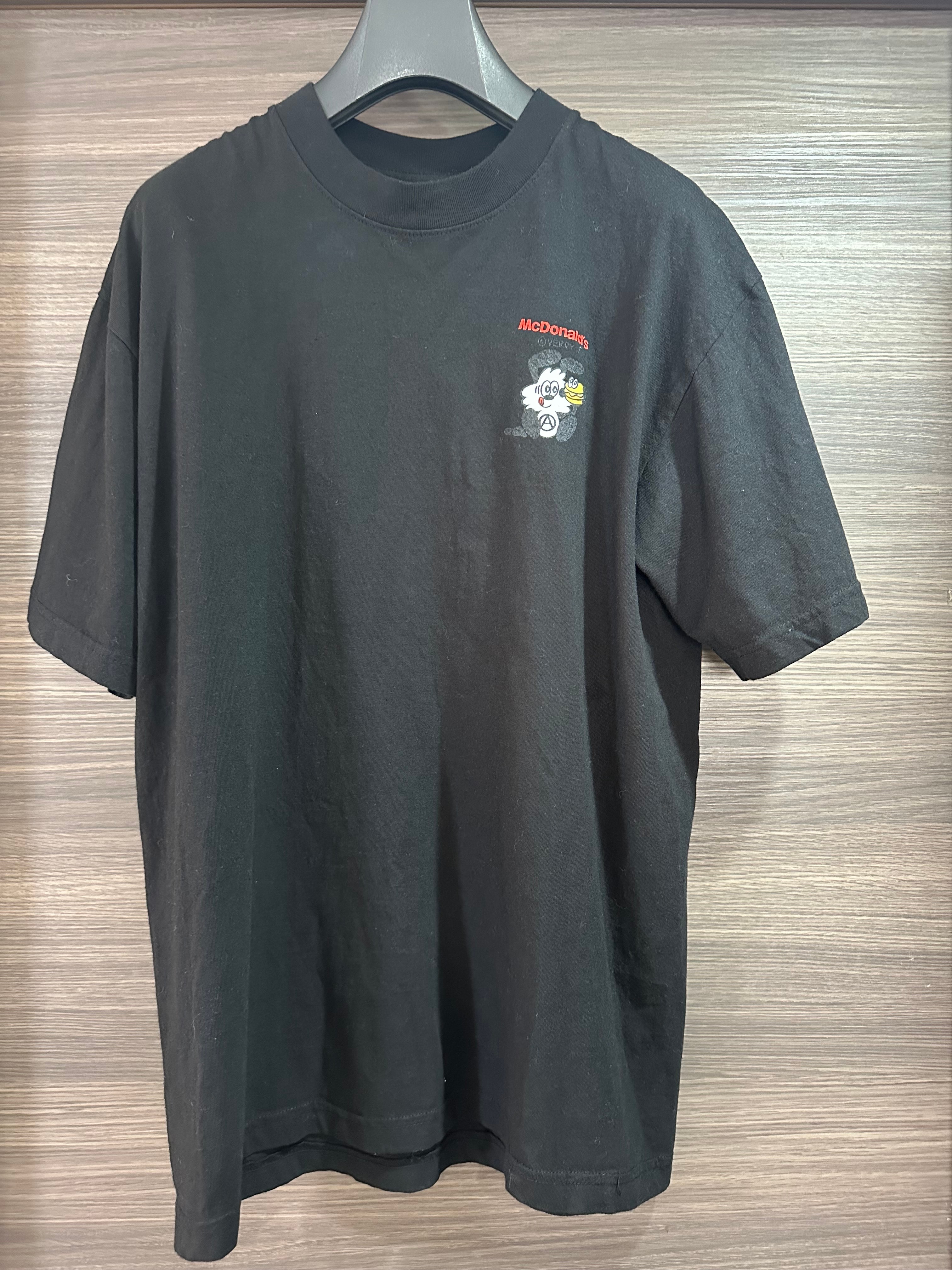 香港限定 VERDY × McDonald's コラボTシャツ Mサイズ
