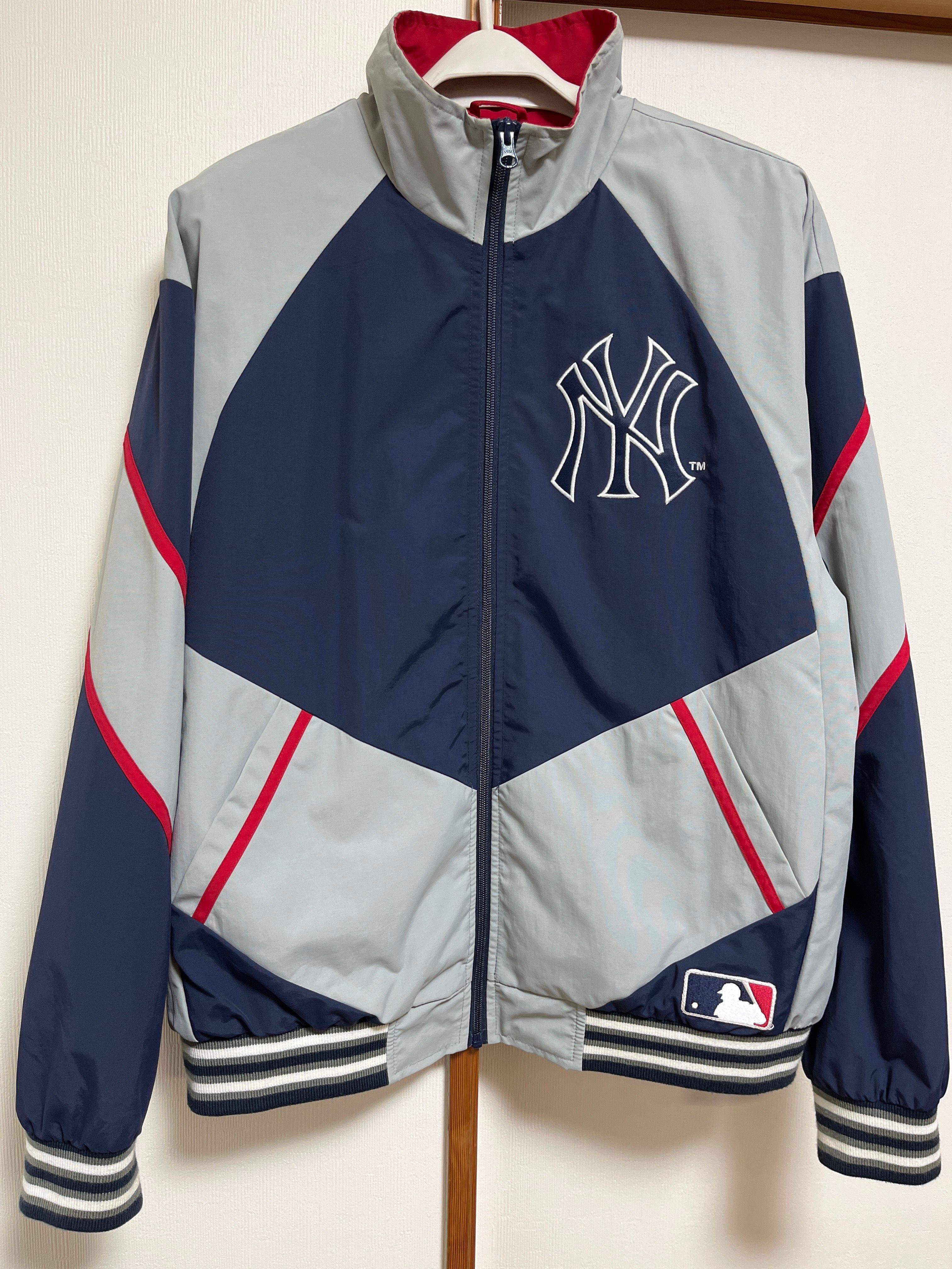 Supreme New York YankeesTM Track Jacket "Navy"
