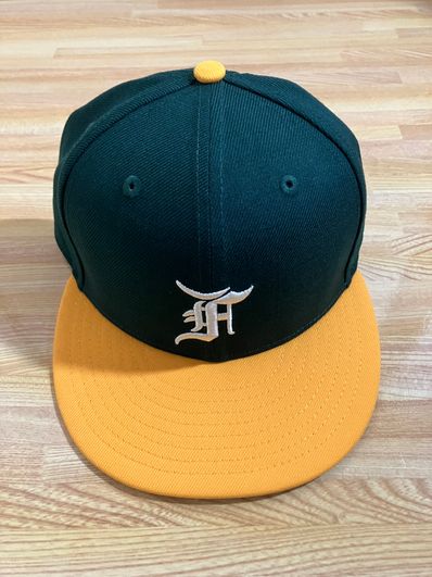 NEW ERA 59Fifty Fear of God Essentials the Classic Collection Oakland Athletics "Dark Green/Yellow"