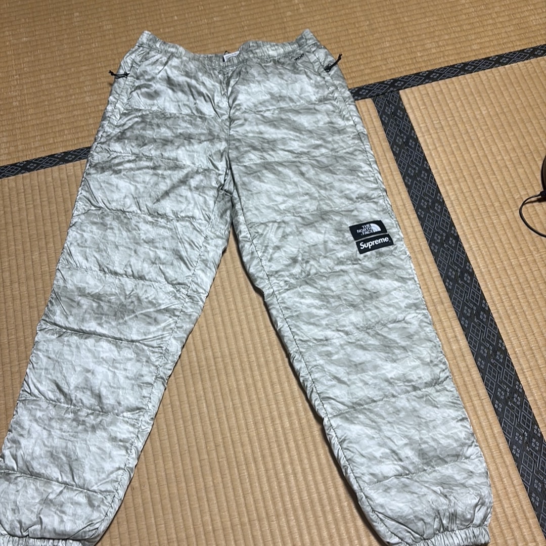 Supreme x The North Face Paper Print Nuptse Pant "White"