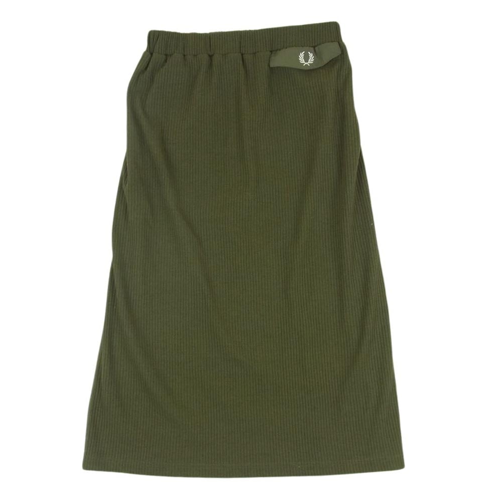 FRED PERRY フレッドペリー スカート F8541 プリーツ加工 異素材切替 ニット スカート 中国製 グリーン系 58 ~ 64【中古】