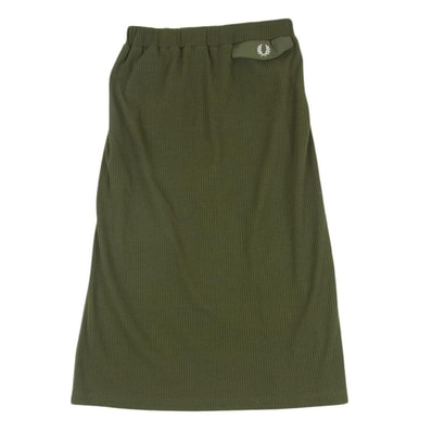 FRED PERRY フレッドペリー スカート F8541 プリーツ加工 異素材切替 ニット スカート 中国製 グリーン系 58 ~ 64【中古】