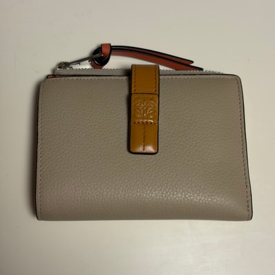 LOEWE 極美品 ロエベ スリムジップ バイフォールド ウォレット 二つ折り財布
