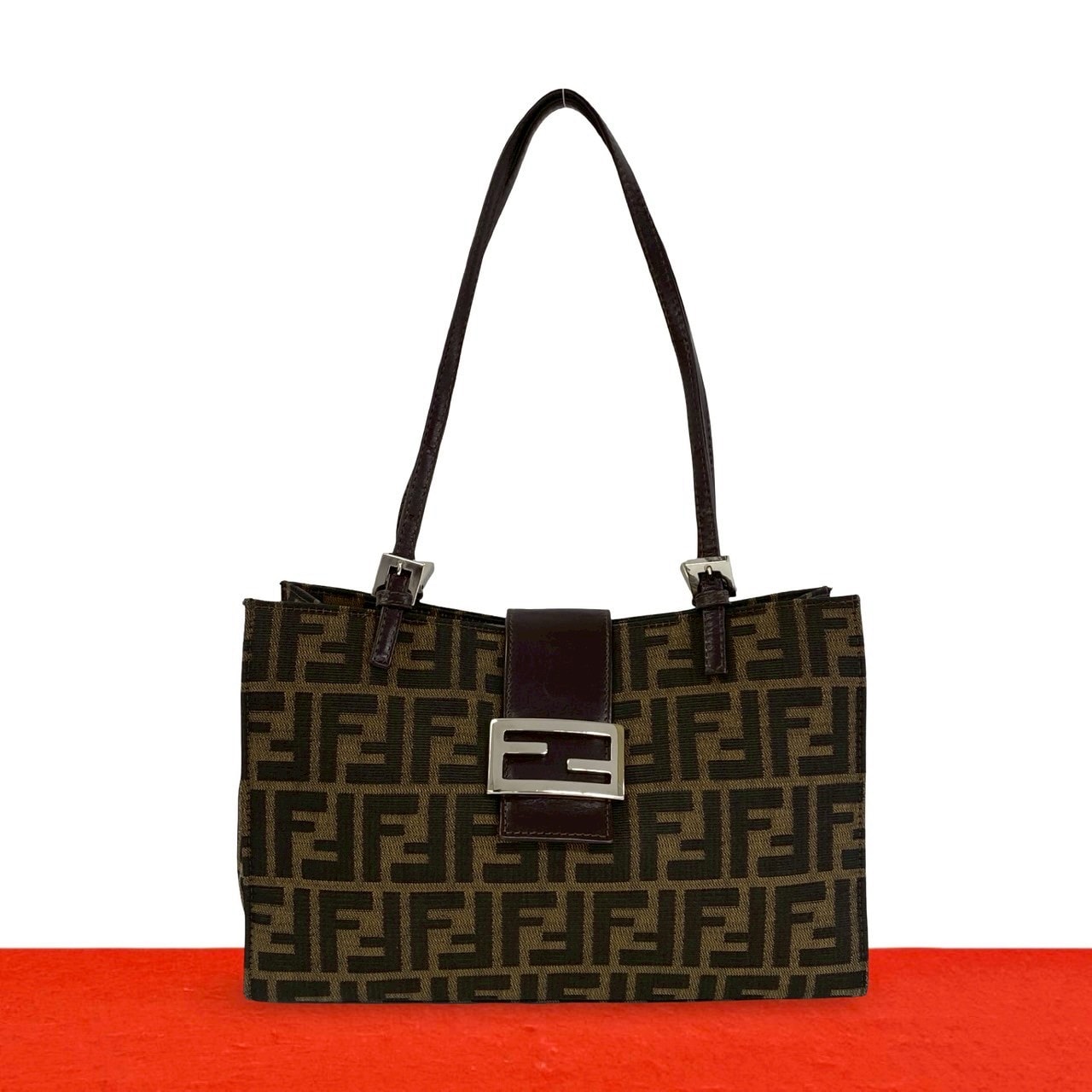 B (目立った傷や汚れなし)】FENDI フェンディ ズッカ FF ロゴ 金具