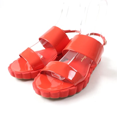 未使用品 サルヴァトーレフェラガモ
サンダル レッド レディース 6.5