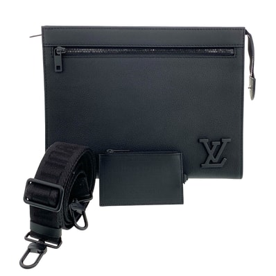 LOUIS VUITTON ルイ・ヴィトン LVアエログラム メッセンジャー ヴォワヤージュ ショルダーバッグ M59329 レザー ブラック メンズ【中古】