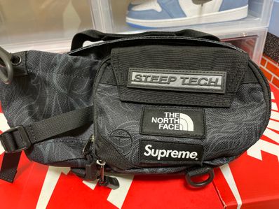 Supreme x The North Face Steep Tech Waist Bag "Black Dragon" NM82291I / NF0A82YW