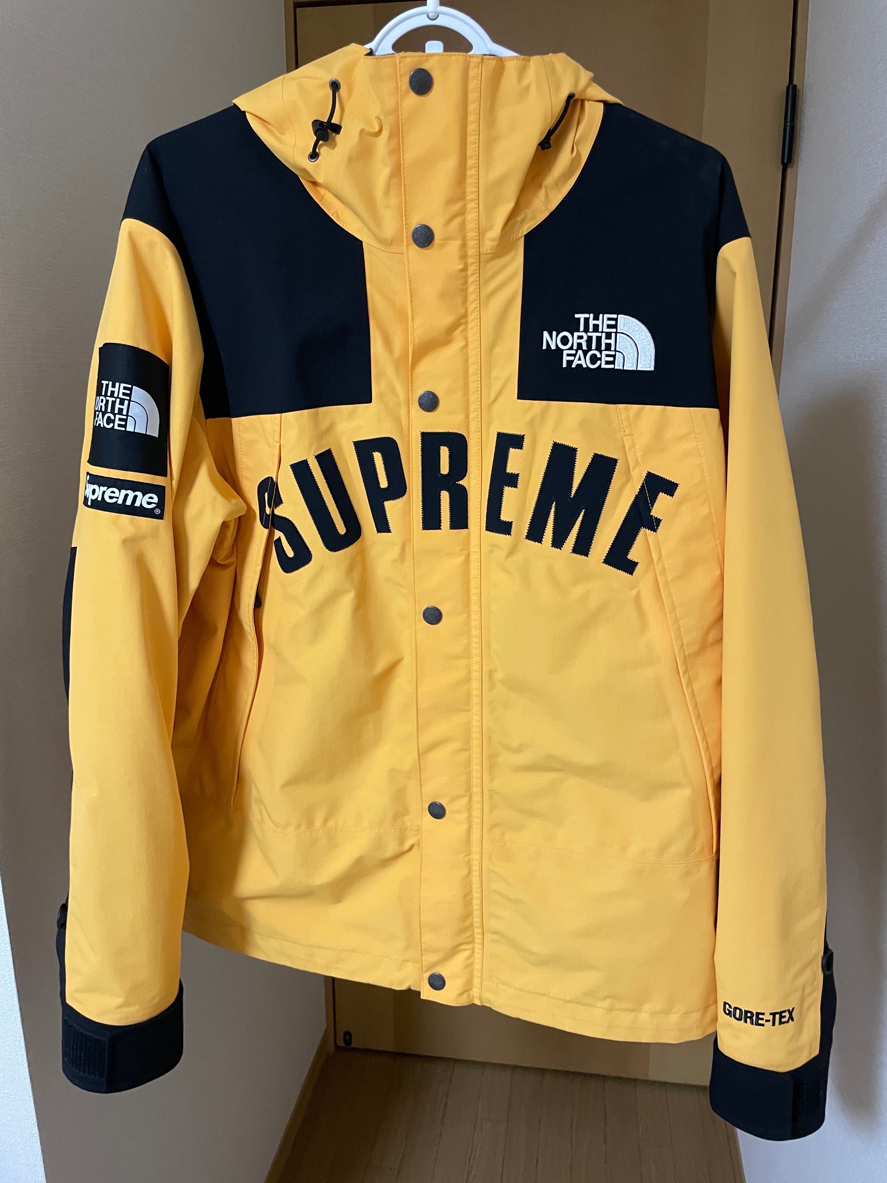 Supreme x The North Face Arc Logo Mountain Parka "Yellow"