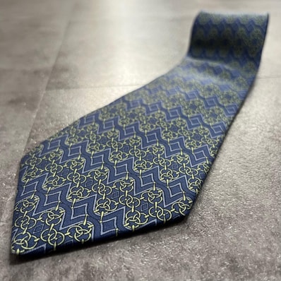 【HERMES】エルメス ネクタイ チェーン リング ダイヤ柄 幾何学模様 小紋 総柄 シルク100% ブルー グリーン メンズ ビジネス フォーマル