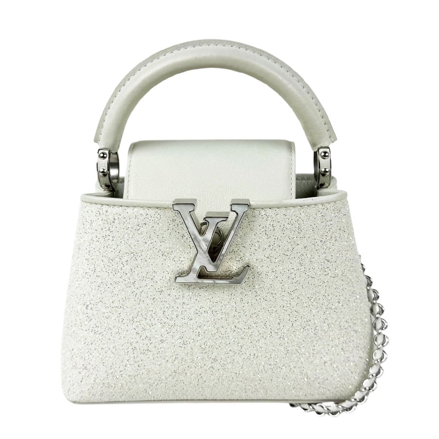 ルイ ヴィトン LOUIS VUITTON ショルダーバッグ カプシーヌMINI レザー ホワイト レディース【中古】 z11169