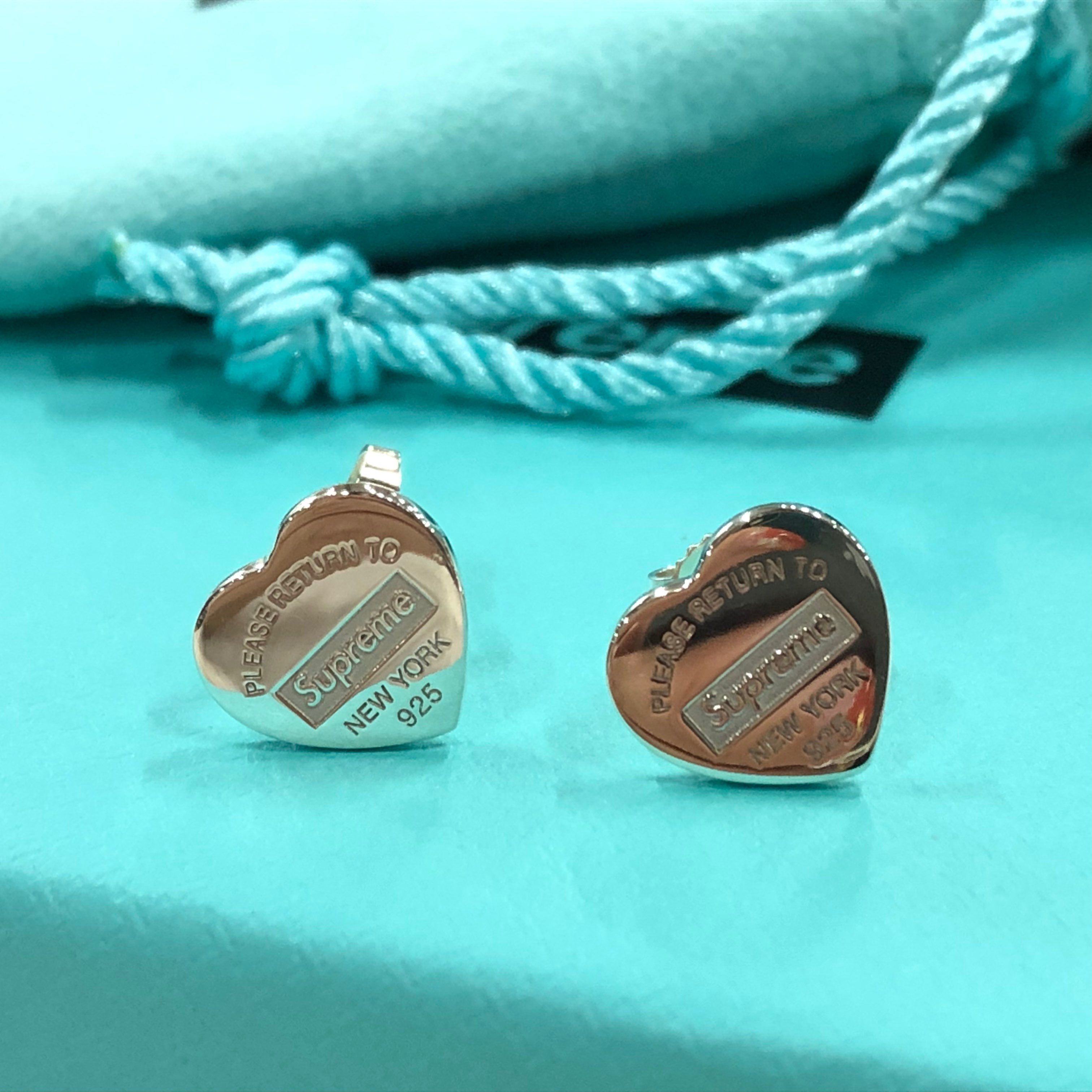 Supreme / Tiffany & Co. Return to Tiffany Heart Tag Stud Earrings (Set of 2) "Silver"
