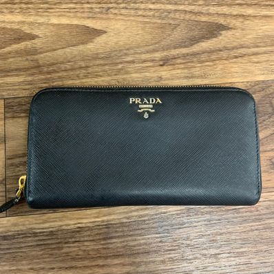 PRADA Large Saffiano Leather Wallet "Black"