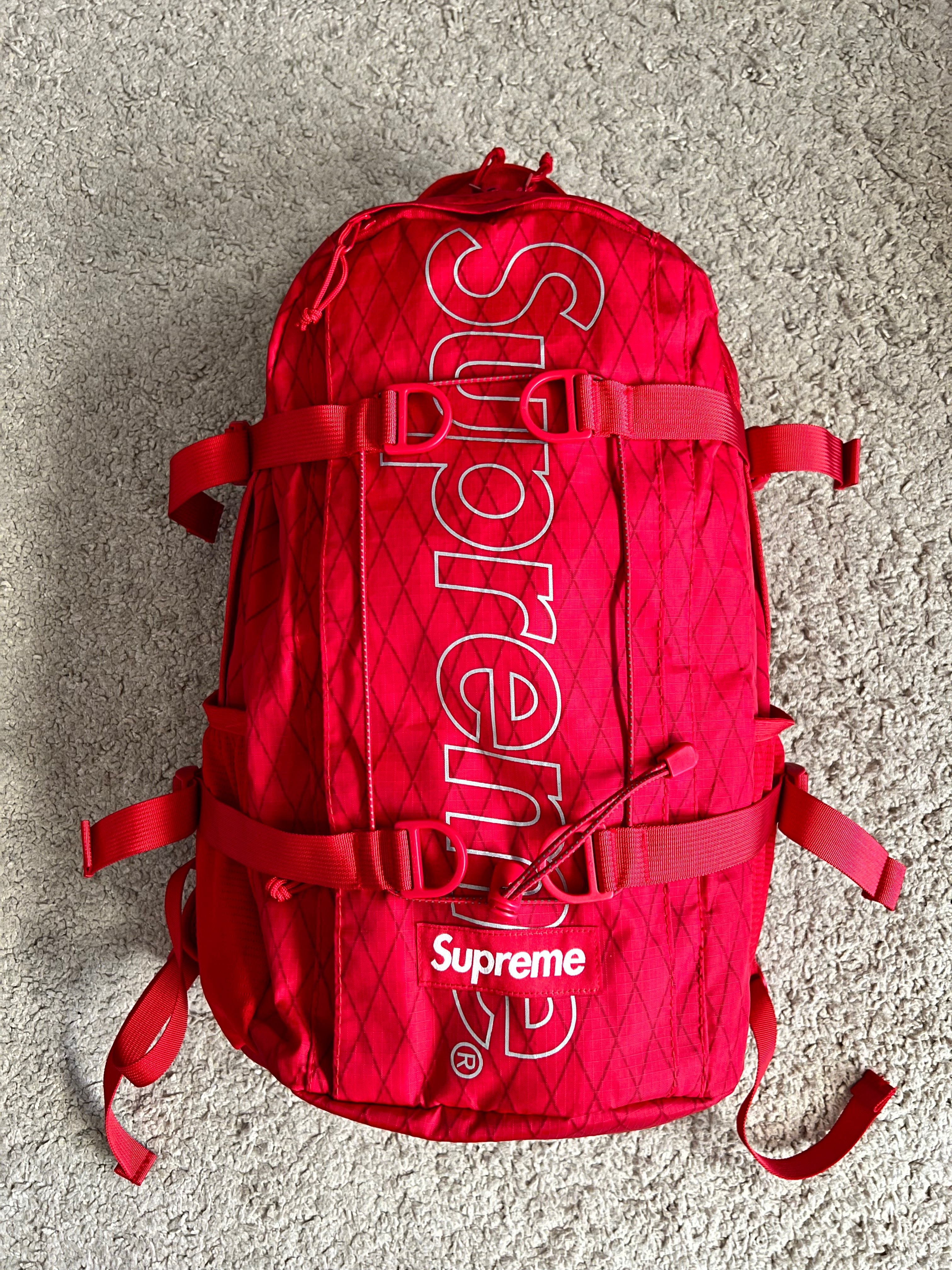 Supreme 18FW Backpack "Red"