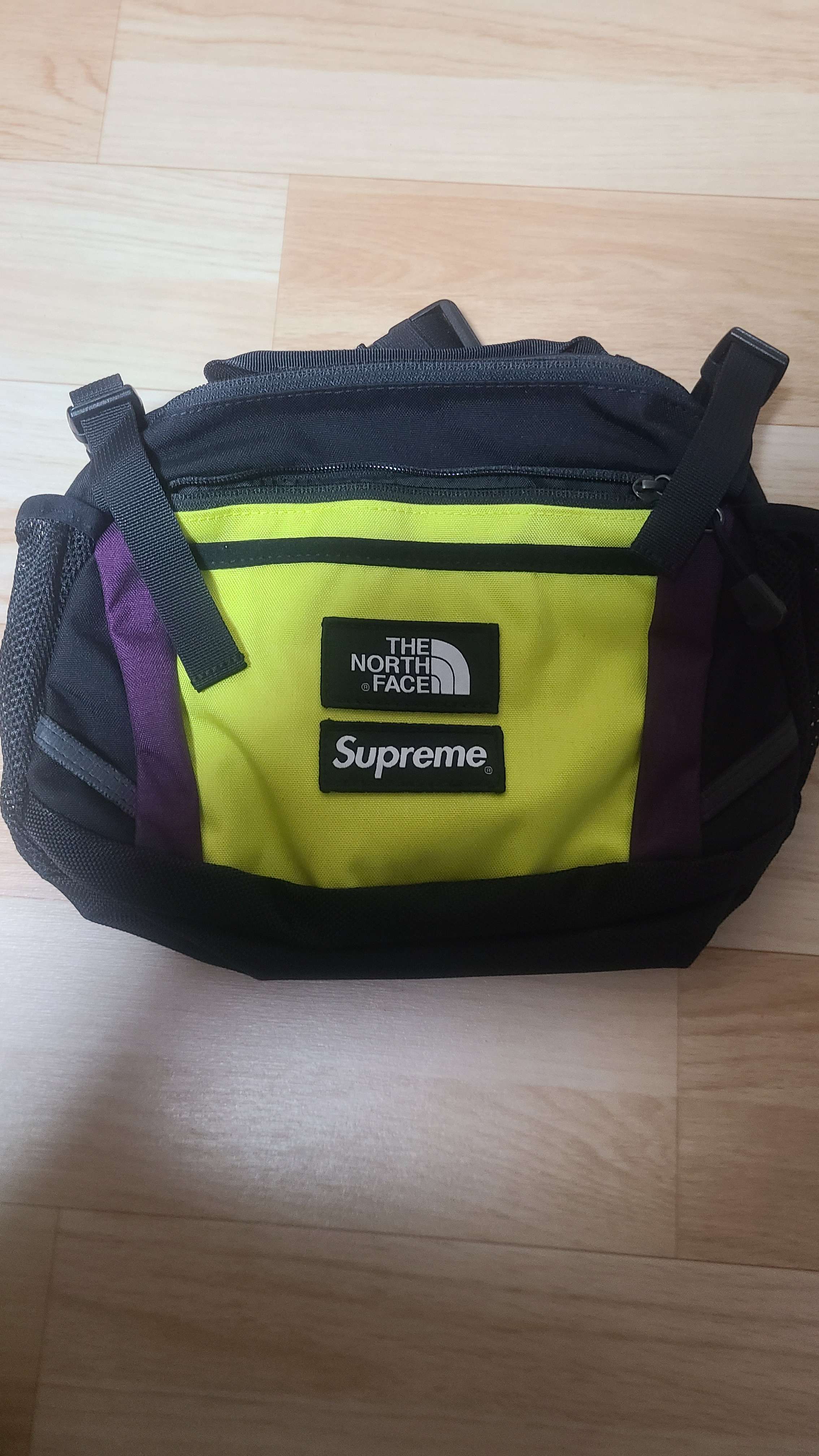 Supreme x The North Face Waist Bag "Yellow"
