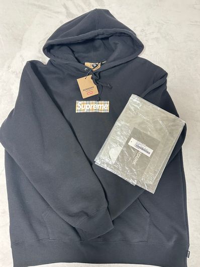 Supreme / Burberry Box Logo Hooded Sweatshirt "Black"
