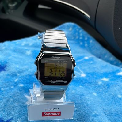 Supreme / Timex® Digital Watch "Silver"