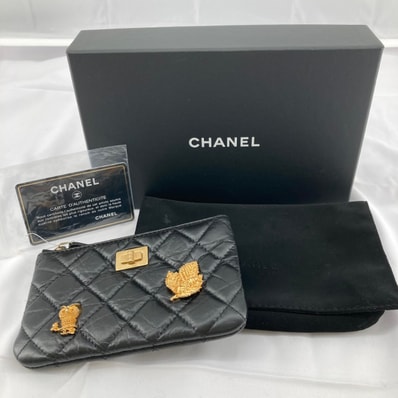 CHANEL(シャネル) コインケース 26番台 キルディング レザー ブラック