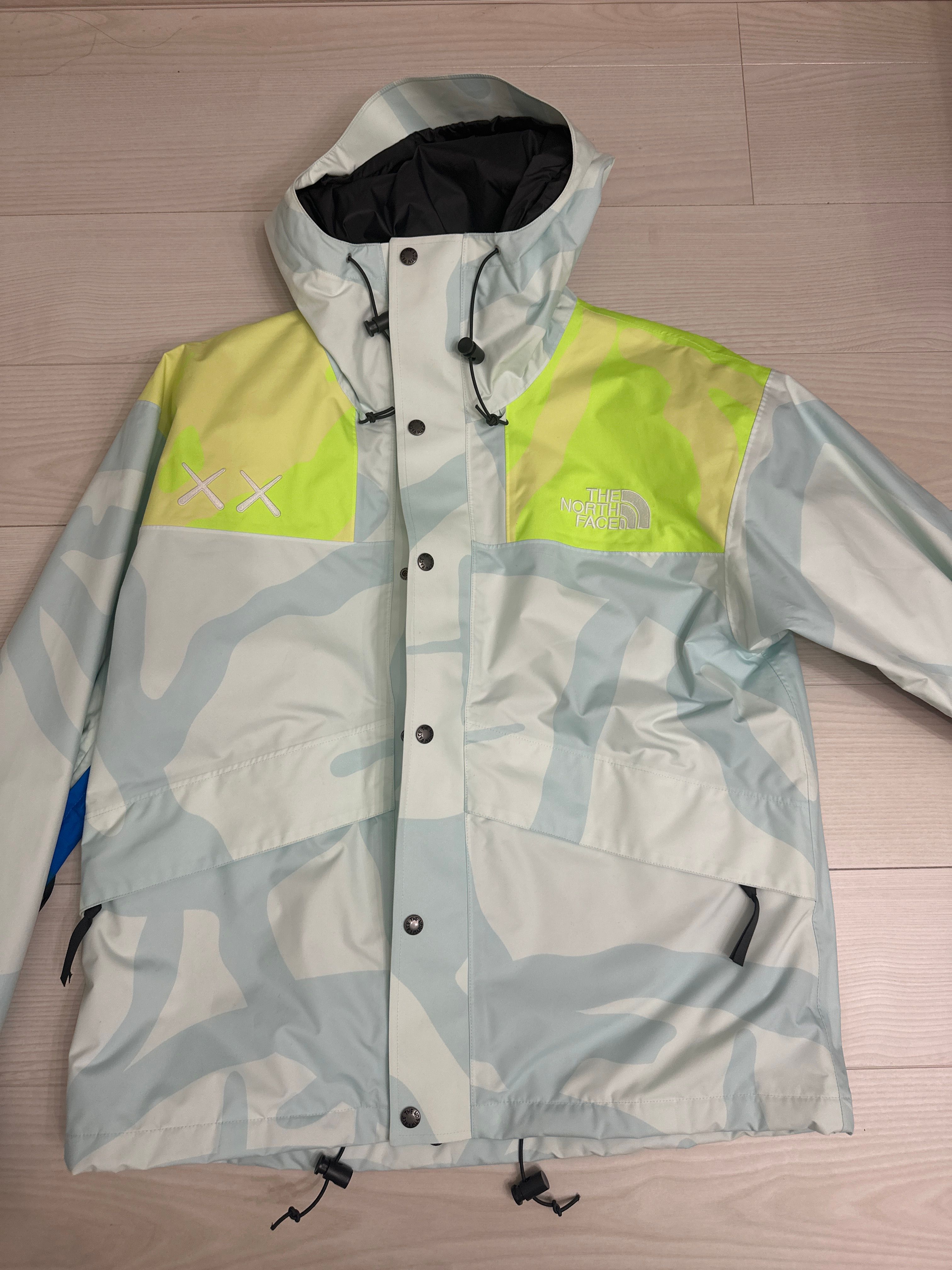 The North Face × Kaws Retro 1986 Mountain Jacket 
