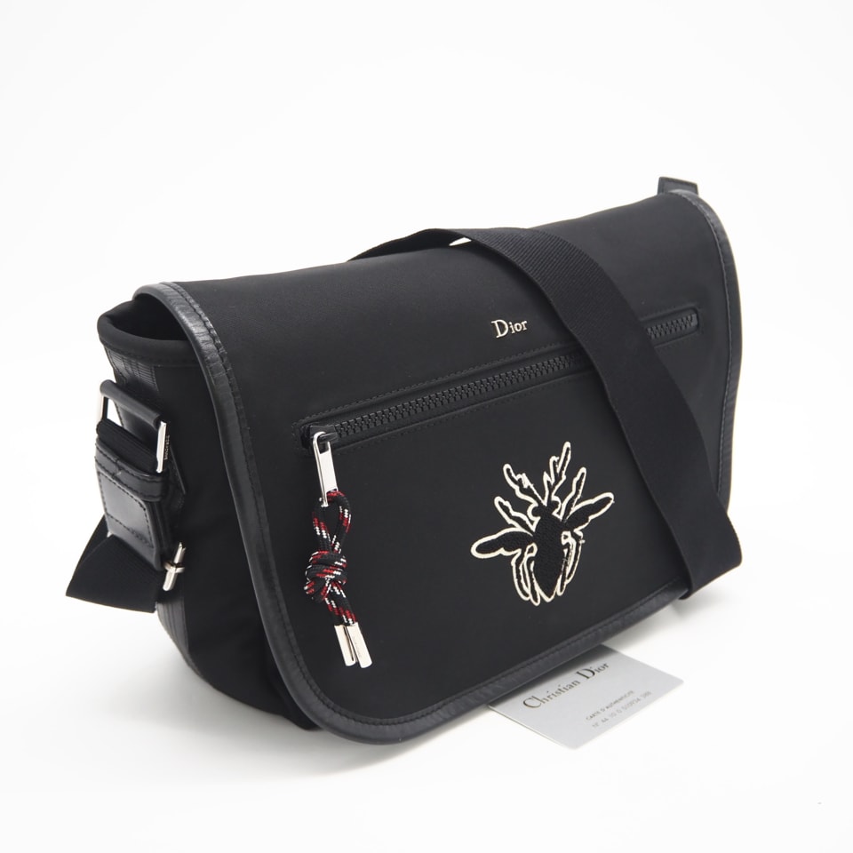 美品 Dior ディオール BEEパッチ ナイロン ショルダーバッグ 1PFME092-YCAH03E ショルダーバッグ ブラック ホワイト キャンバス レザー メンズ