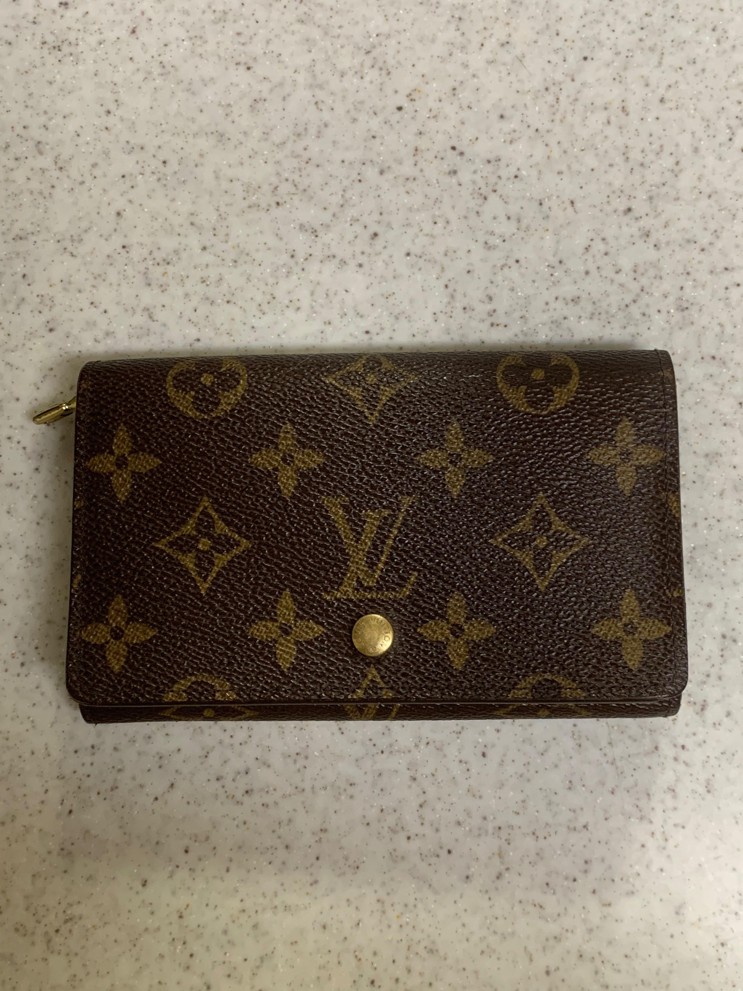Louis Vuitton Bie Toresor Coin Purse Monogram