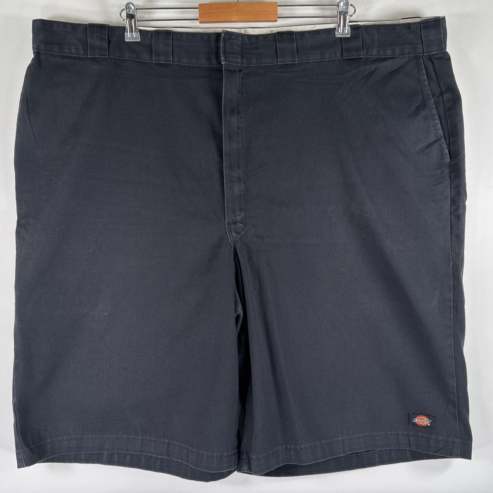 古着 ディッキーズ Dickies ショートパンツ カーゴ 半ズボン ハーフパンツ 短パン ワンポイント  ブラック メンズ