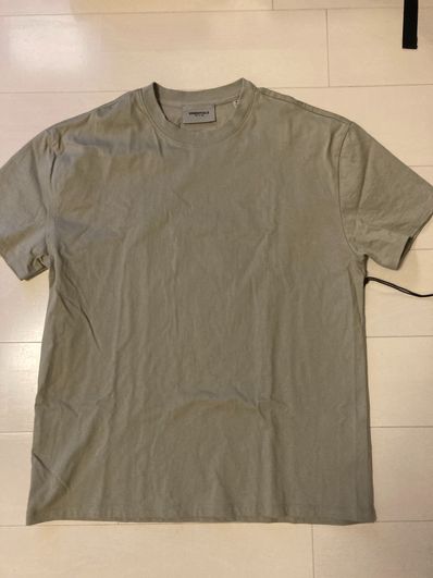 FEAR OF GOD ESSENTIALS S/S TEE "Pistachio"