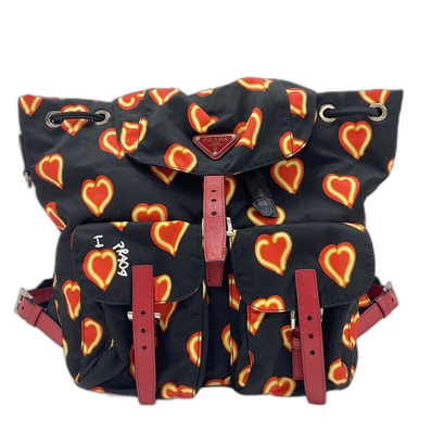 プラダ PRADA ハート リュック・デイパック ナイロン【中古】