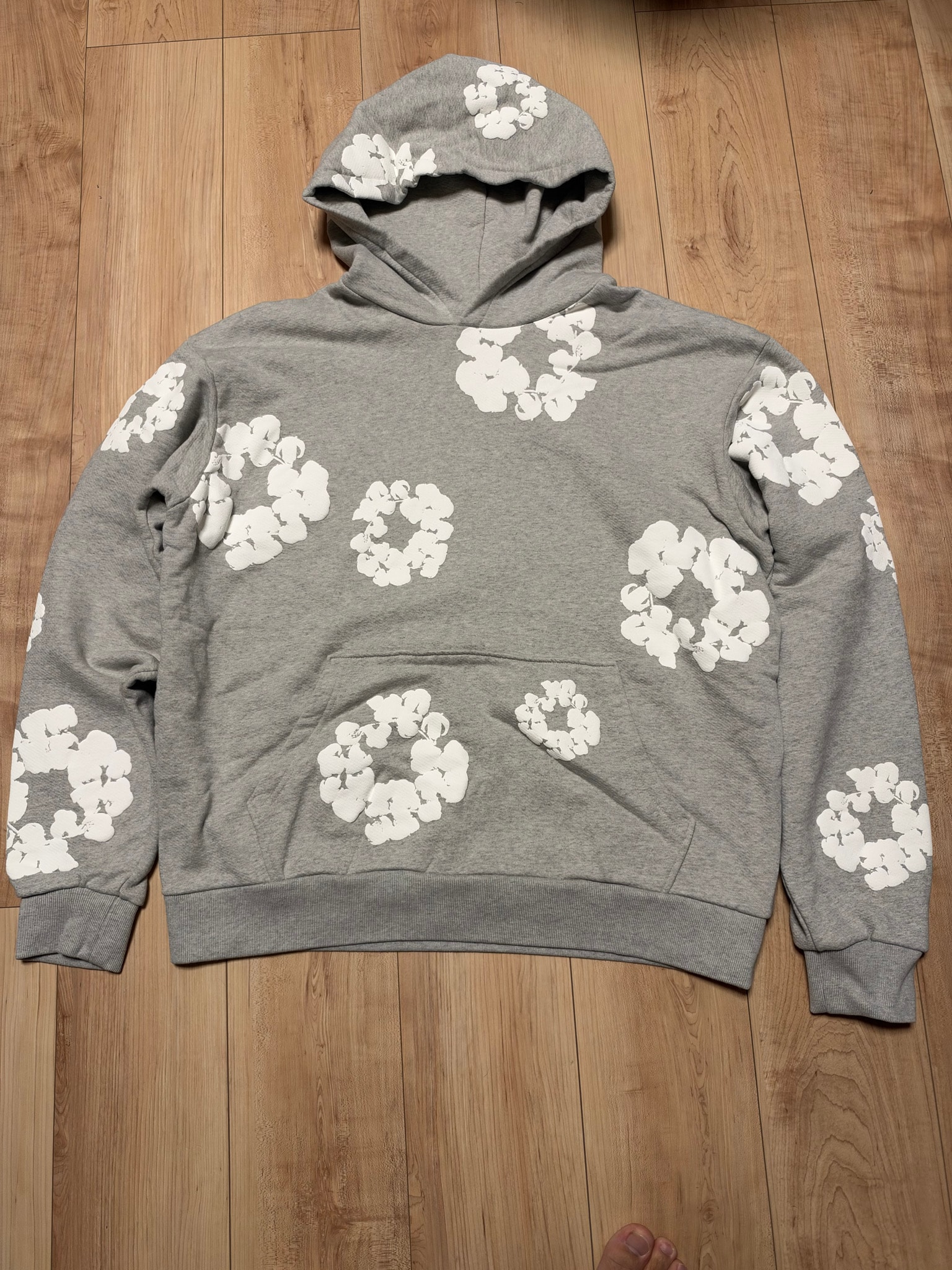DENIM TEARS Cotton Wreath Hoodie "Grey"