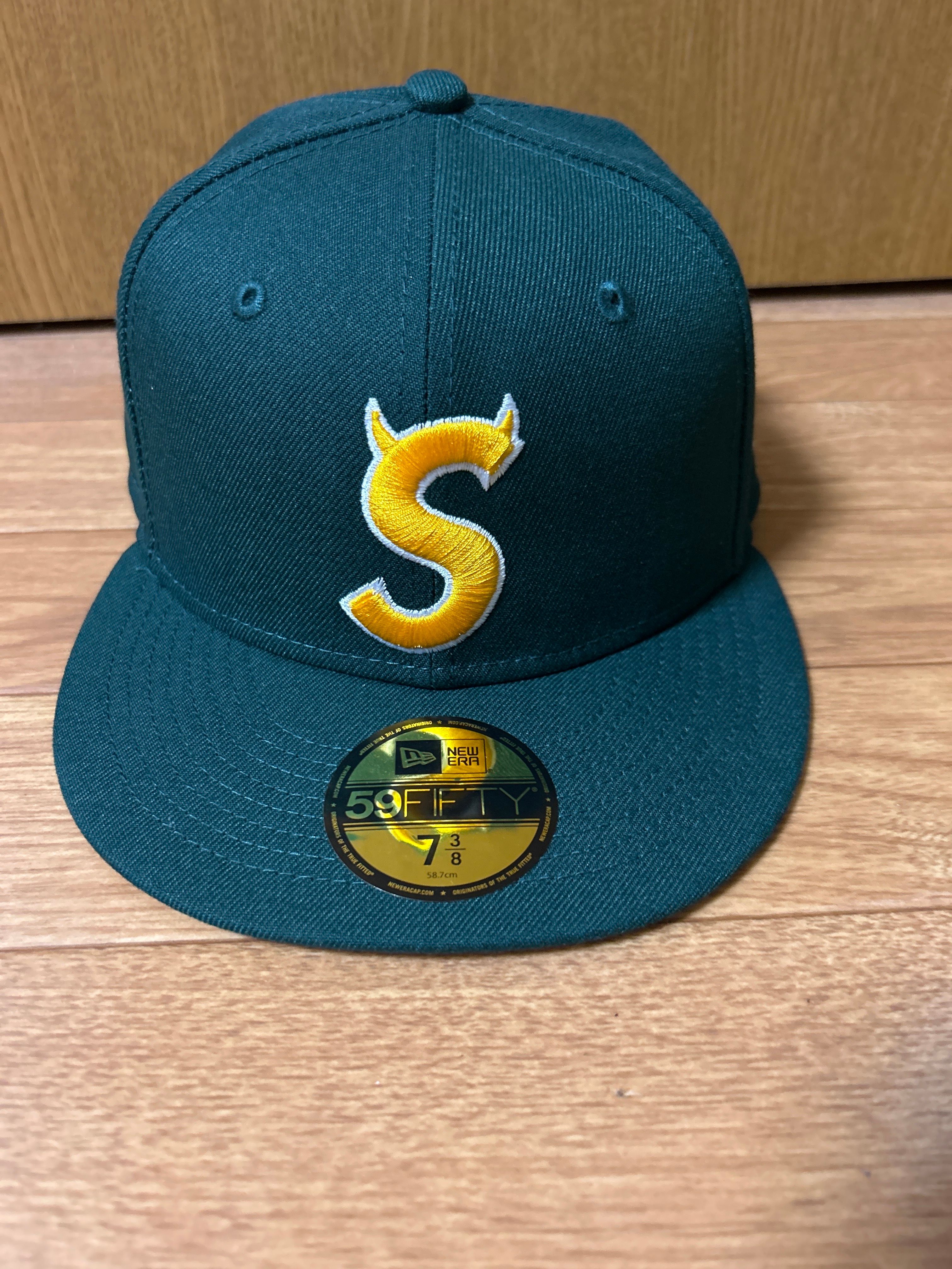 Supreme S Logo New Era "Green" (22FW)
