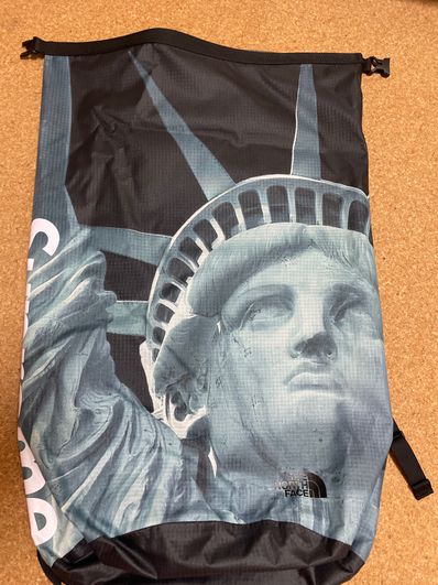 Supreme x The North Face Statue of Liberty Waterproof Backpack "Black"